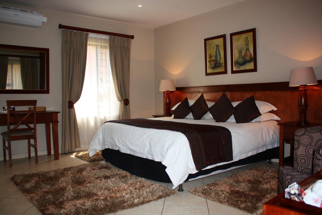 Eagles Nest Lodge Joanesburgo Exterior foto